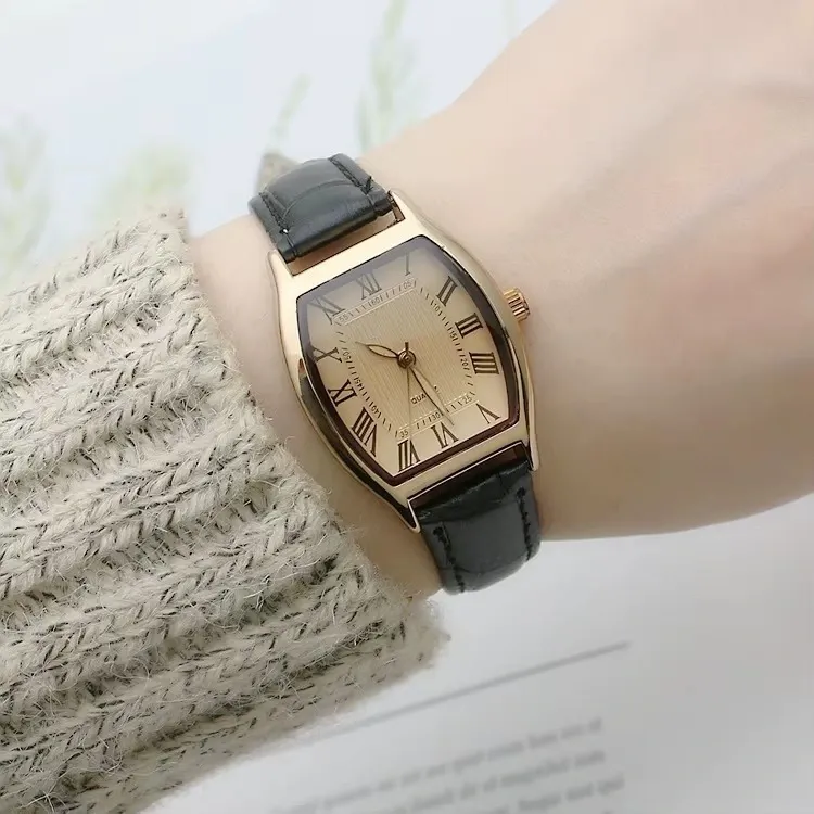 Reloj Pulsera Vintage Retro Mujer Elegante Cuarzo Pequeño
